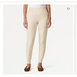 Women’s Jaanuu scrub pants